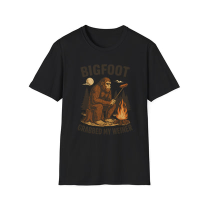 Bigfoot Campfire - T-shirt