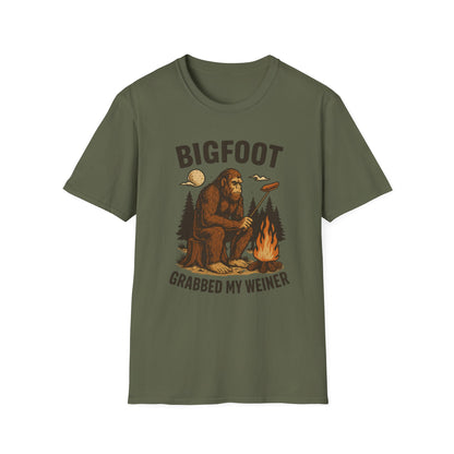 Bigfoot Campfire - T-shirt