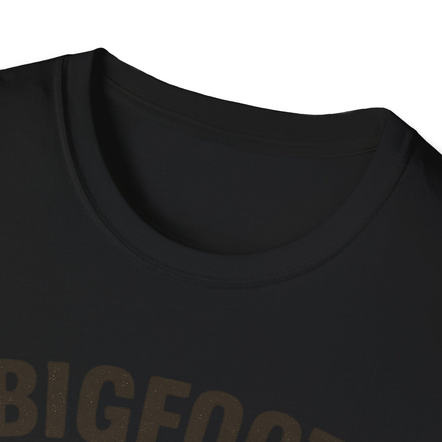 Bigfoot Campfire - T-shirt