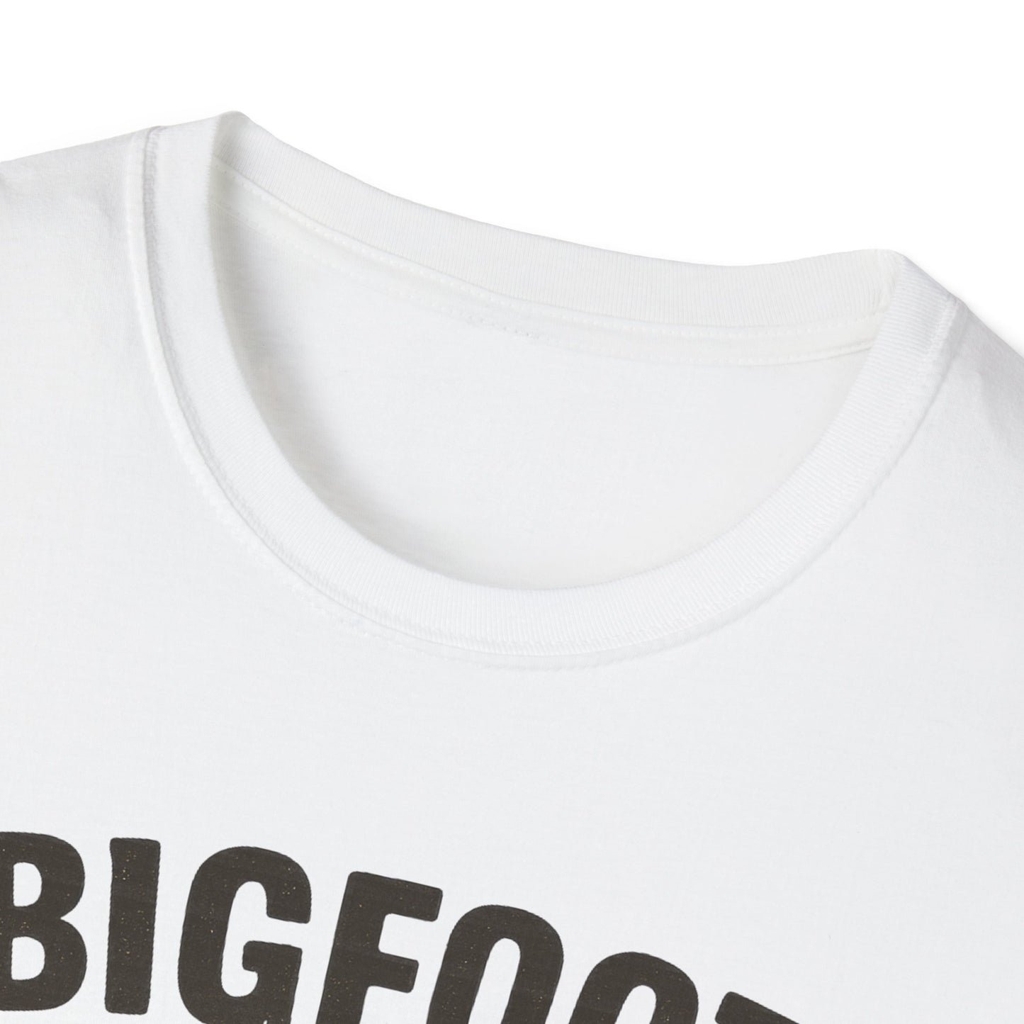 Bigfoot Campfire - T-shirt